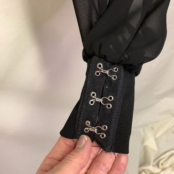 Blashe Black Hook and Eye with Chiffon Long Sleeves Crop Top Size S - Picture 12 of 14